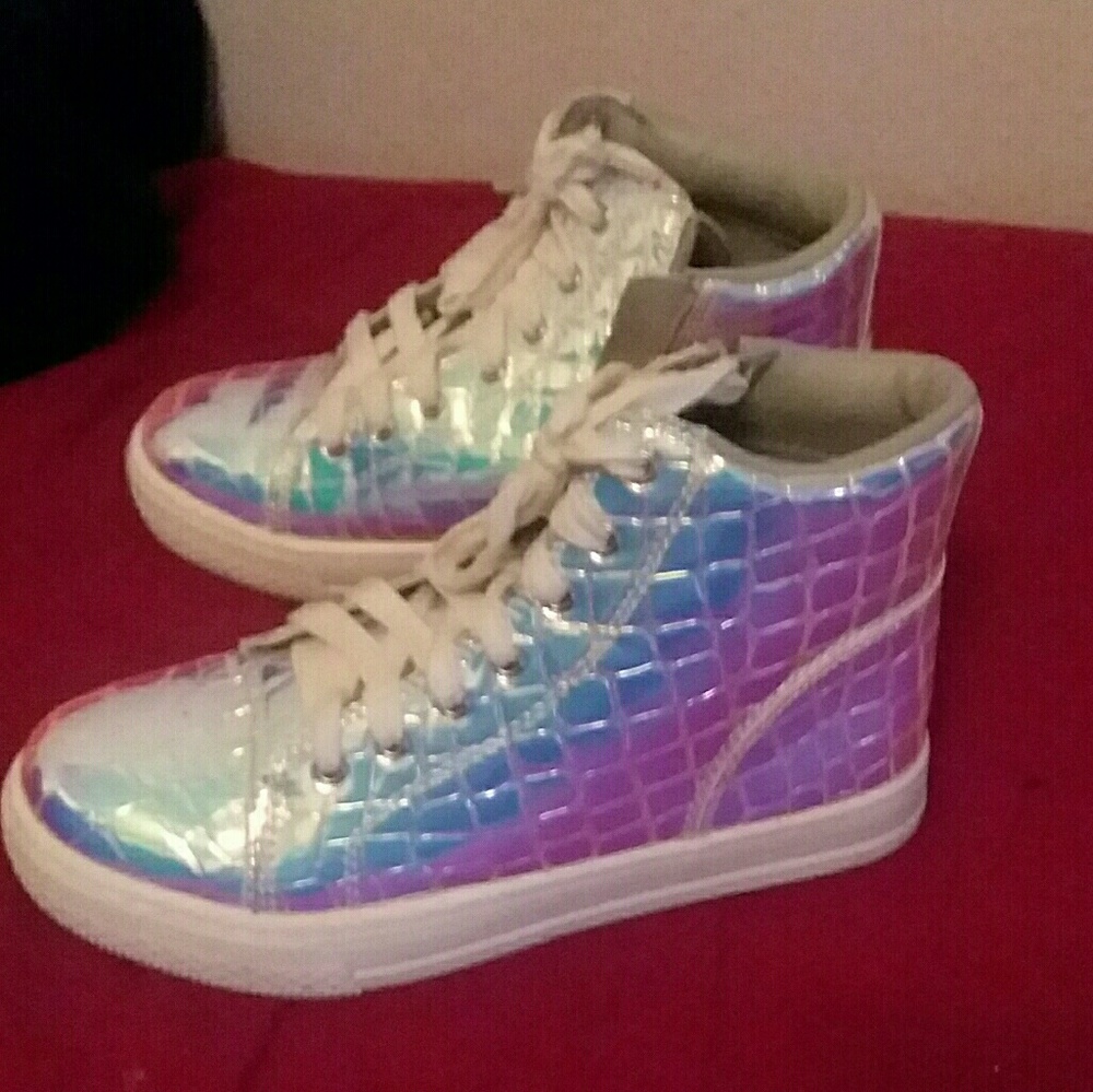 Shoes from justice